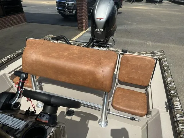 Slide: The Image of Avid 20 Rogue CC 2026 - 15