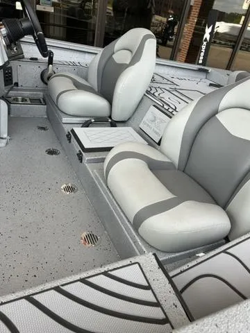 Slide: The Image of Xpress X21 Pro 2024 - 12