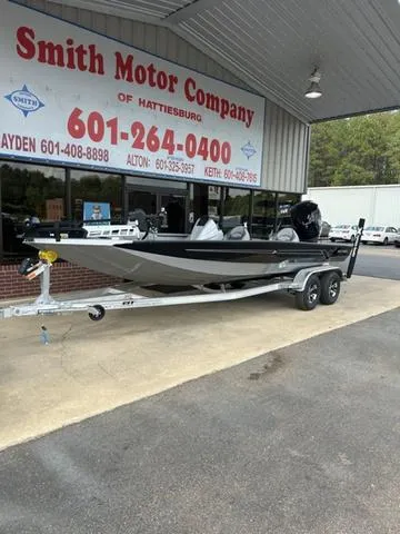 Slide: The Image of Xpress X21 Pro 2024 - 16