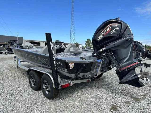 Slide: The Image of Xpress X21 Pro 2024 - 3