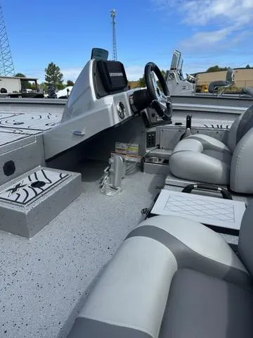 Slide: The Image of Xpress X21 Pro 2024 - 5