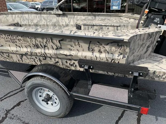 Slide: The Image of War Eagle 750 Gladiator 2026 - 13