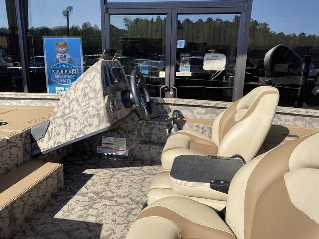 Slide: The Image of Xpress H17 2025 - 12