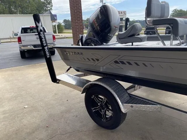 Slide: The Image of Xpress H20B 2024 - 4