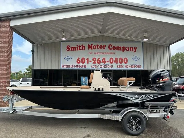 The Image of Avid 18 Rogue 2025 - 1