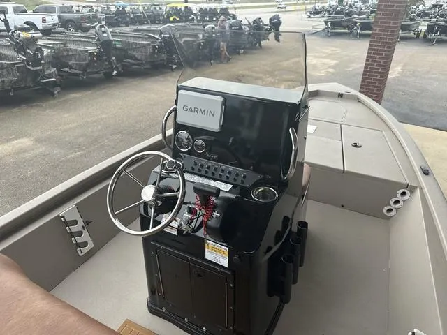 Slide: The Image of Avid 19 FSX 2025 - 18