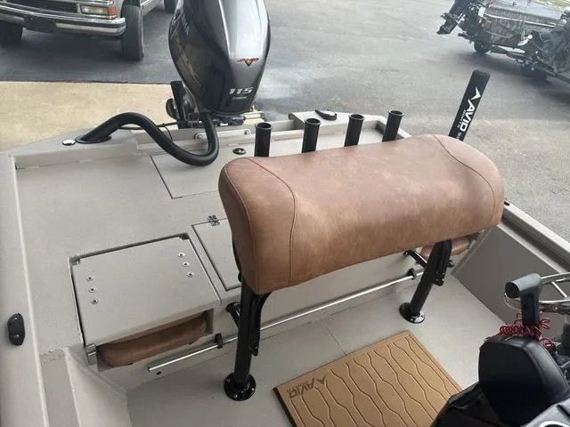 Slide: The Image of Avid 19 FSX 2025 - 20