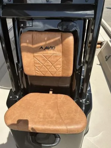 Slide: The Image of Avid 20 Rogue CC 2026 - 22