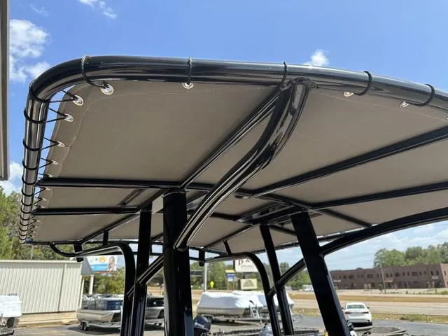 Slide: The Image of Avid 20 Rogue CC 2026 - 23