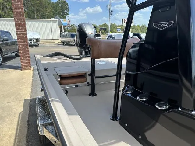 Slide: The Image of Avid 20 Rogue CC 2026 - 7