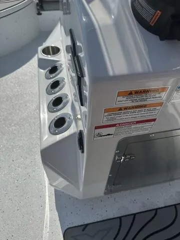 Slide: The Image of Xpress X21B 2025 - 19