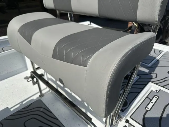 Slide: The Image of Xpress X21B 2025 - 9