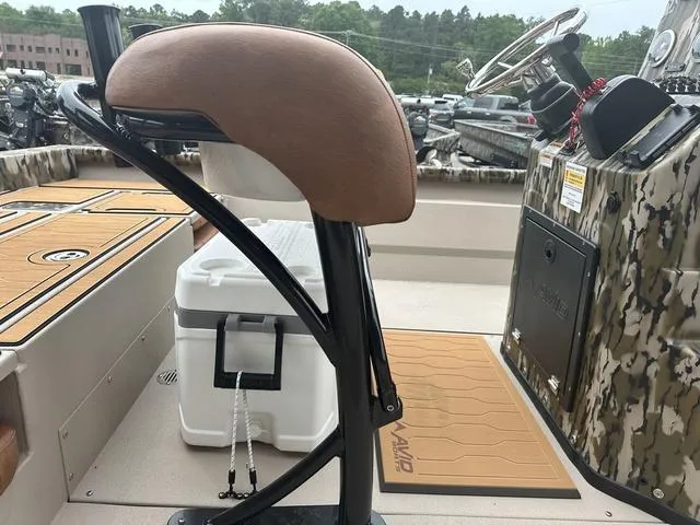 Slide: The Image of Avid 21 Mag 2025 - 11