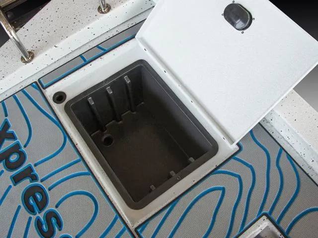 Slide: The Image of Xpress X23B Lounge 2024 - 5