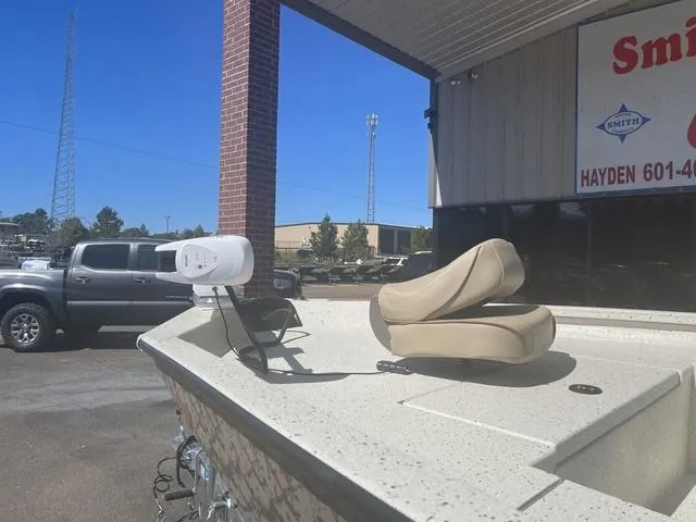 Slide: The Image of Xpress H20B 2024 - 3