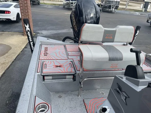 Slide: The Image of Xpress H22 2025 - 21