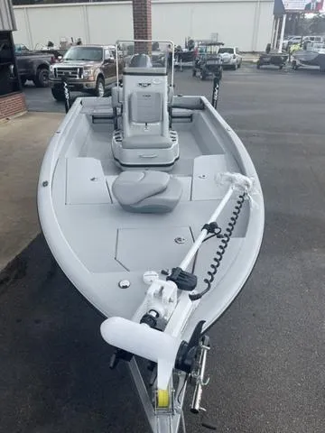 Slide: The Image of Avid 21 Mag 2024 - 4