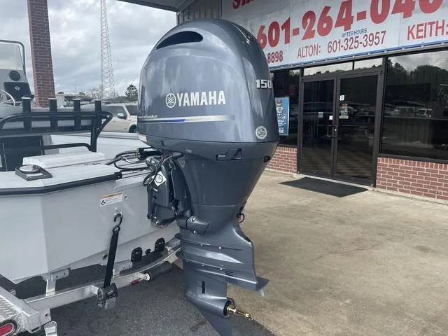 Slide: The Image of Avid 21 Mag 2024 - 6