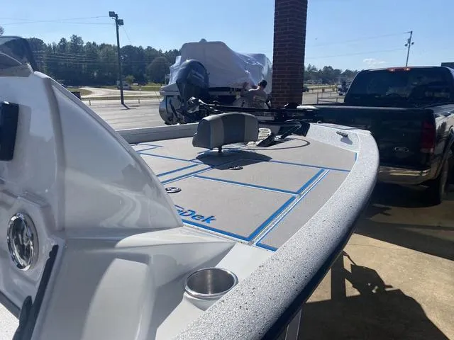 Slide: The Image of Xpress H18 2024 - 9