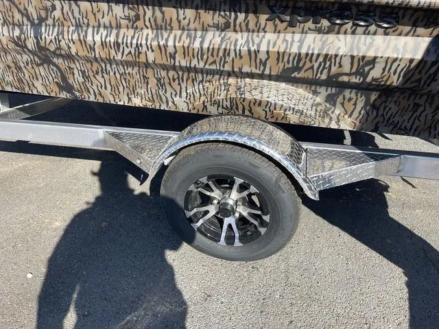 Slide: The Image of Xpress H18DB 2025 - 8