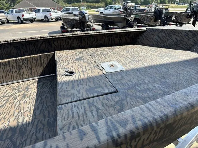 Slide: The Image of Xpress HD16DBX 2025 - 4