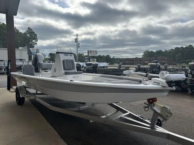 Slide: The Image of Avid 21 FSX 2025 - 3