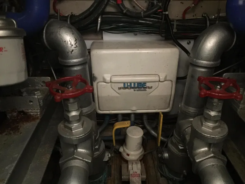 Slide: The Image of Engine room of a 1989 Viking 41 Sportfish Convertible yacht. - 25
