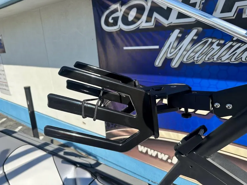 Slide: The Image of 2024 Sanger V215 SX boat wakeboard rack close-up. - 33