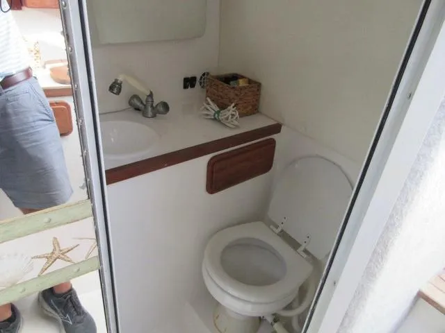 Slide: The Image of Contender 35 Side Console 2001 - 11