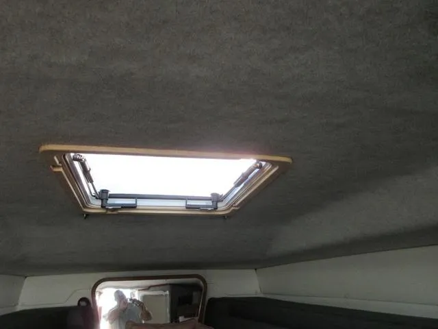 Slide: The Image of Contender 35 Side Console 2001 - 14