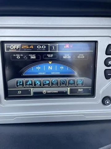 Slide: The Image of Tigé R23 2018 - 4