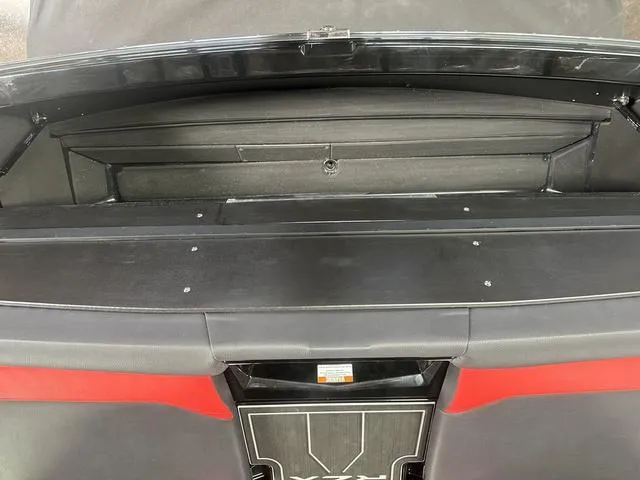 Slide: The Image of Tigé 22RZX 2023 - 10