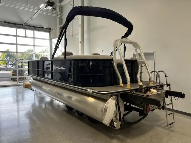 Slide: The Image of 2024 Bentley Pontoons Fish 223 Center Walk-Thru 3/4 Tube in showroom. - 5