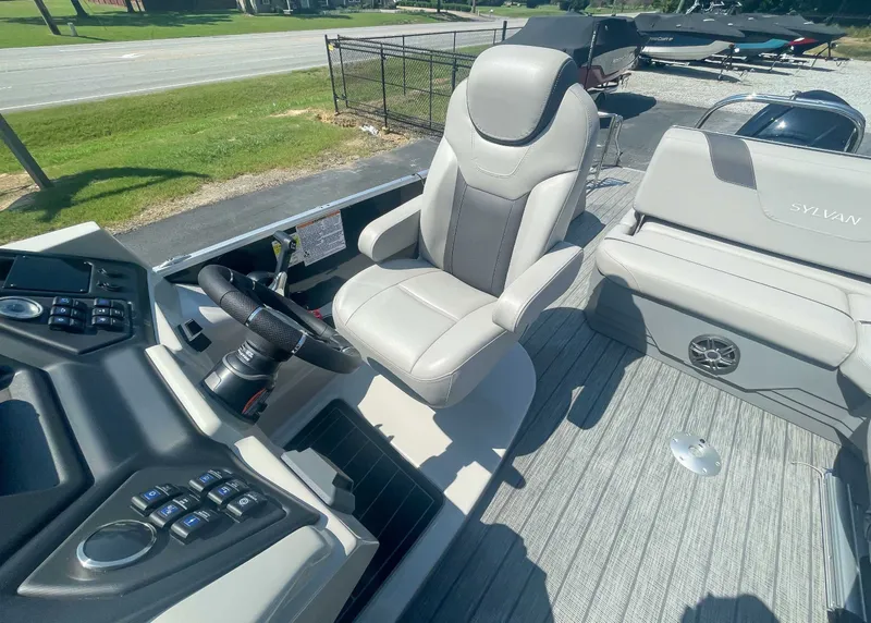 Slide: The Image of Sylvan L-5 CLZ DH 2022 - 11