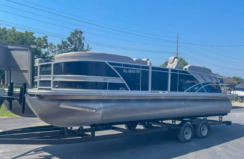 Slide: The Image of Sylvan L-5 CLZ DH 2022 - 5