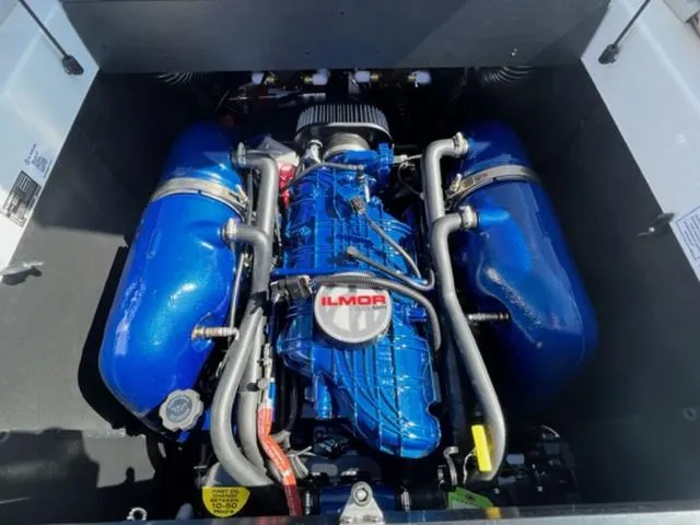 Slide: The Image of MasterCraft XT20 2024 - 19