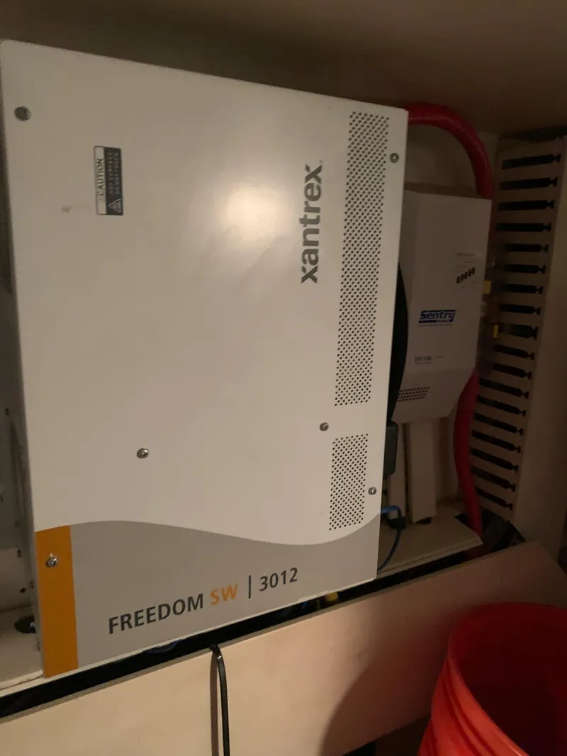 Slide: The Image of Viking 60 CMY 1998 - 132