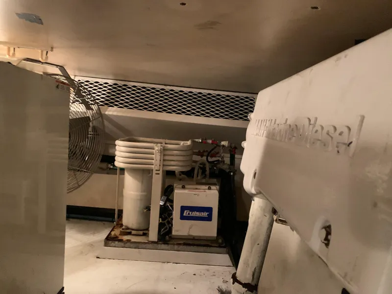 Slide: The Image of Viking 60 CMY 1998 - 137