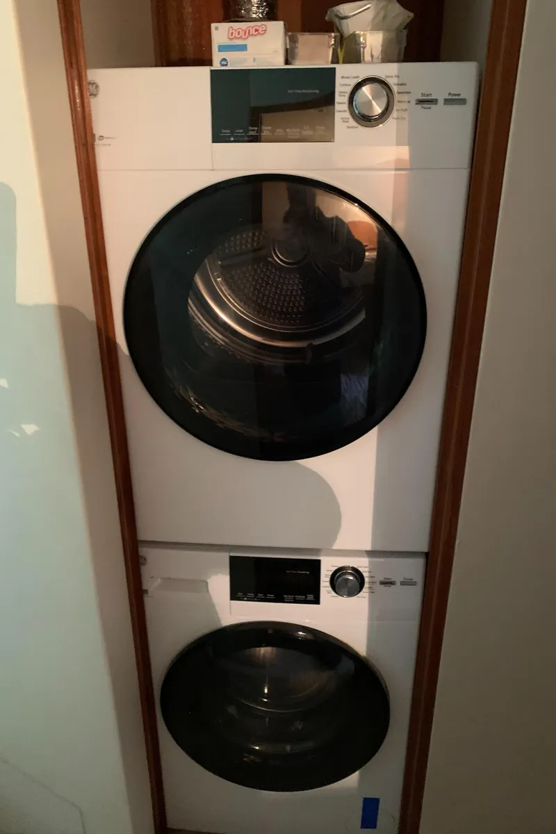 Slide: The Image of Viking 60 CMY 1998 - 66