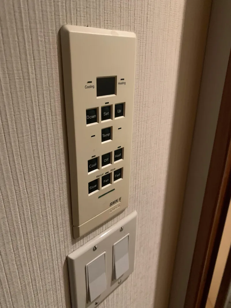 Slide: The Image of Viking 60 CMY 1998 - 71