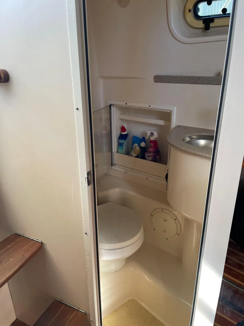 Slide: The Image of Pursuit 3070 Offshore 2005 - 64