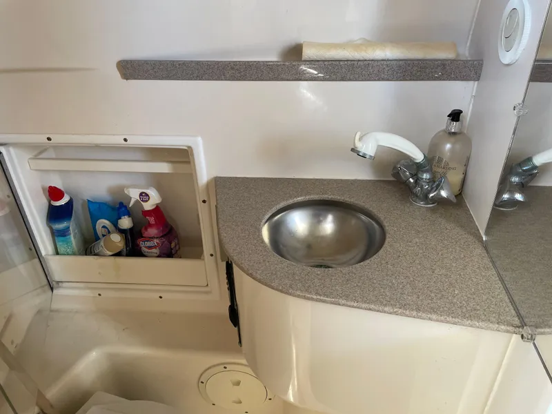 Slide: The Image of Pursuit 3070 Offshore 2005 - 65