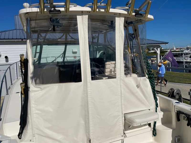 Slide: The Image of Pursuit 3070 Offshore 2005 - 69