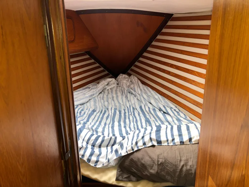 Slide: The Image of Beneteau First 405 1987 - 25