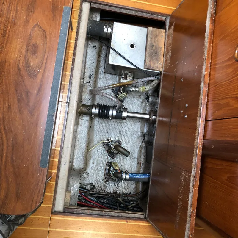 Slide: The Image of Beneteau First 405 1987 - 33