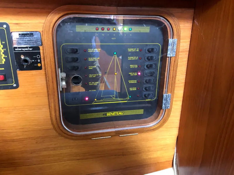 Slide: The Image of Beneteau First 405 1987 - 34