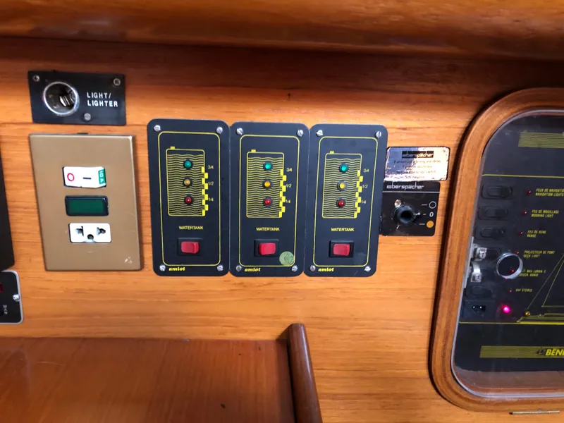 Slide: The Image of Beneteau First 405 1987 - 35