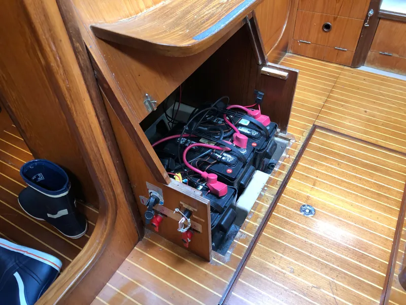 Slide: The Image of Beneteau First 405 1987 - 38