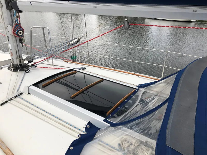 Slide: The Image of Beneteau First 405 1987 - 6