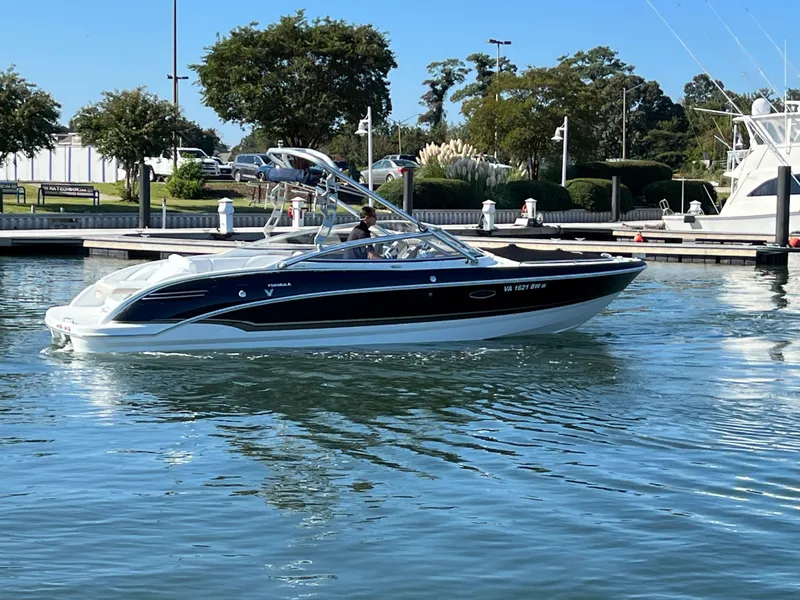 Slide: The Image of Formula 270 Bowrider 2013 - 60